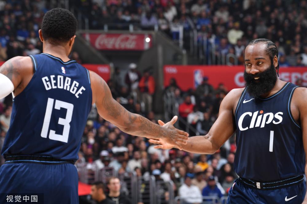 更是让球迷 更是让球迷