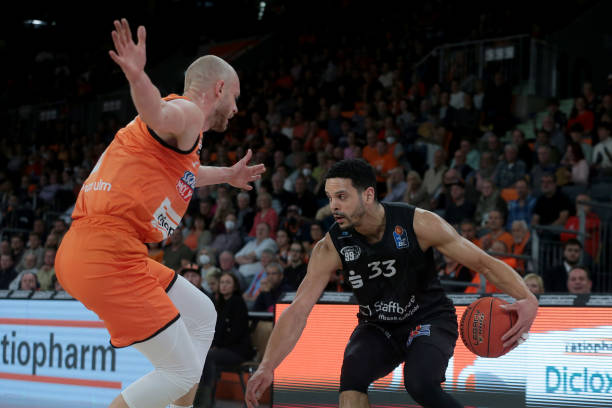 下的精神力 下的精神力